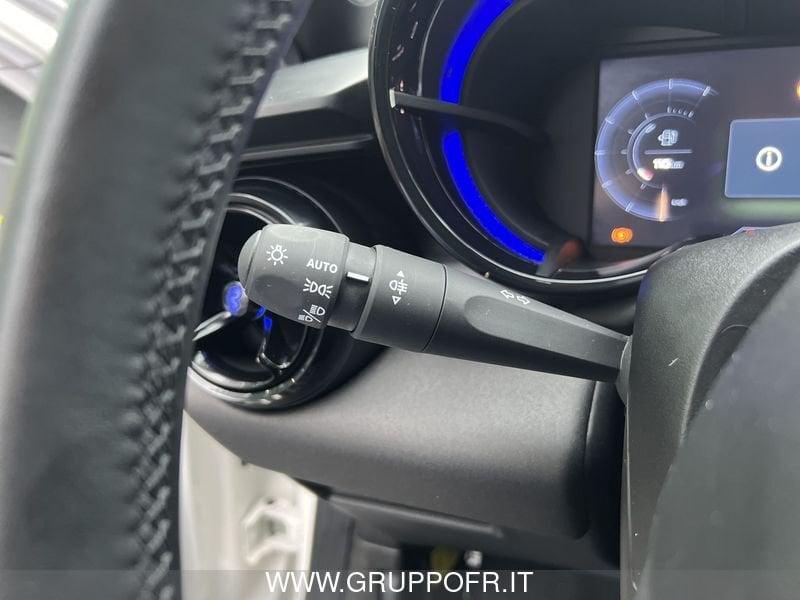 Alfa Romeo Junior 1.2 136 CV Hybrid eDCT6 Speciale