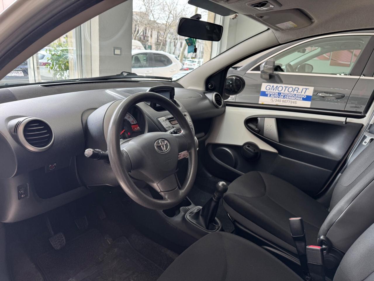 Toyota Aygo 1.0 benzina 5 porte Active Connect