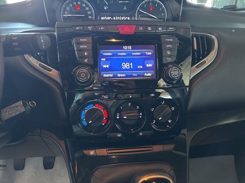 Lancia Ypsilon Ypsilon 1.2 69 CV 5 porte S&S Gold