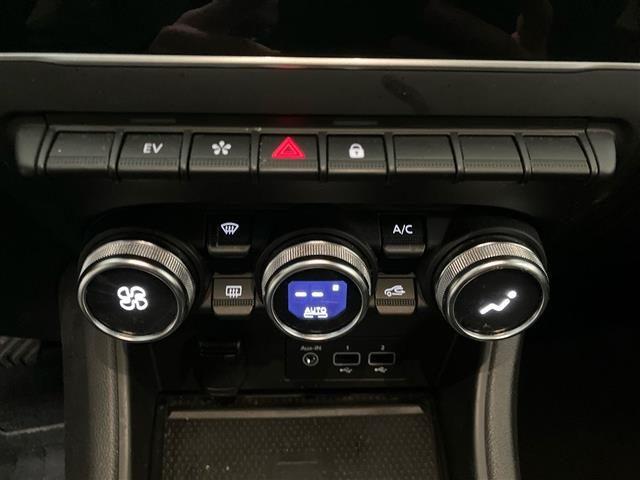 RENAULT Captur 1.6 E-Tech hybrid Techno Fast Track 145cv auto