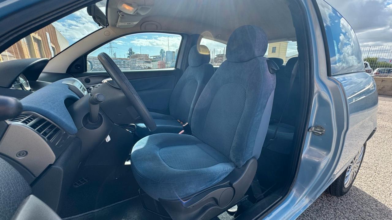 Lancia Ypsilon 1.2 benzina 60cv - 2006