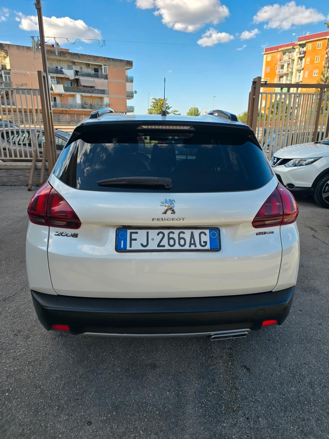 Peugeot 208 BlueHDi 100 5 porte GT Line