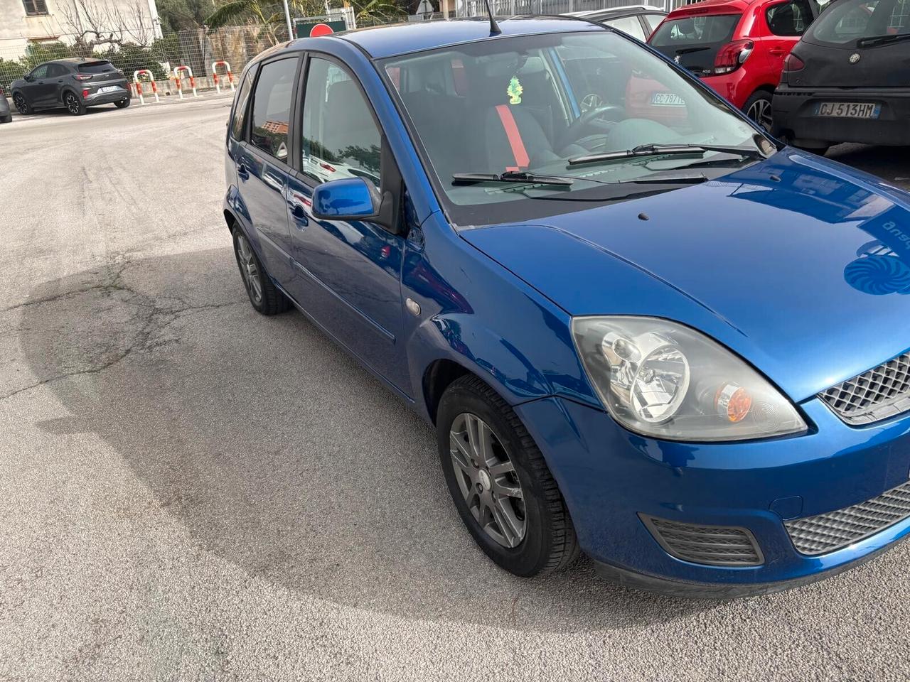 Ford Fiesta 1.4 TDCi 5p. Ghia