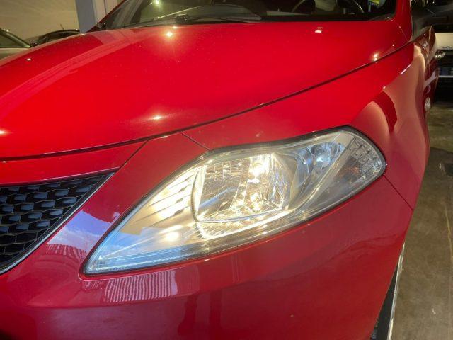 LANCIA Ypsilon 0.9 TwinAir 85 CV 5 porte Metano Ecochic Gold