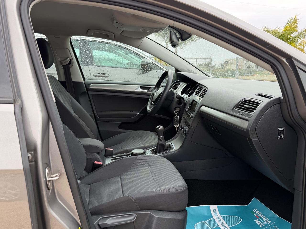 Volkswagen Golf 1.6 TDI 5p. Trendline BlueMotion Technology