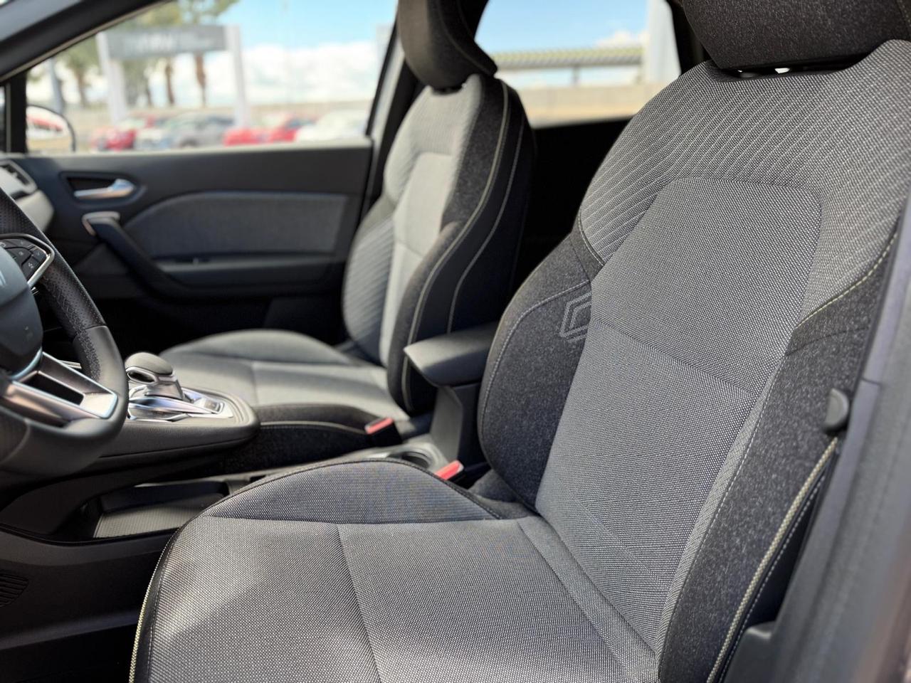 Renault Symbioz Full Hybrid E-Tech 145 CV Iconic