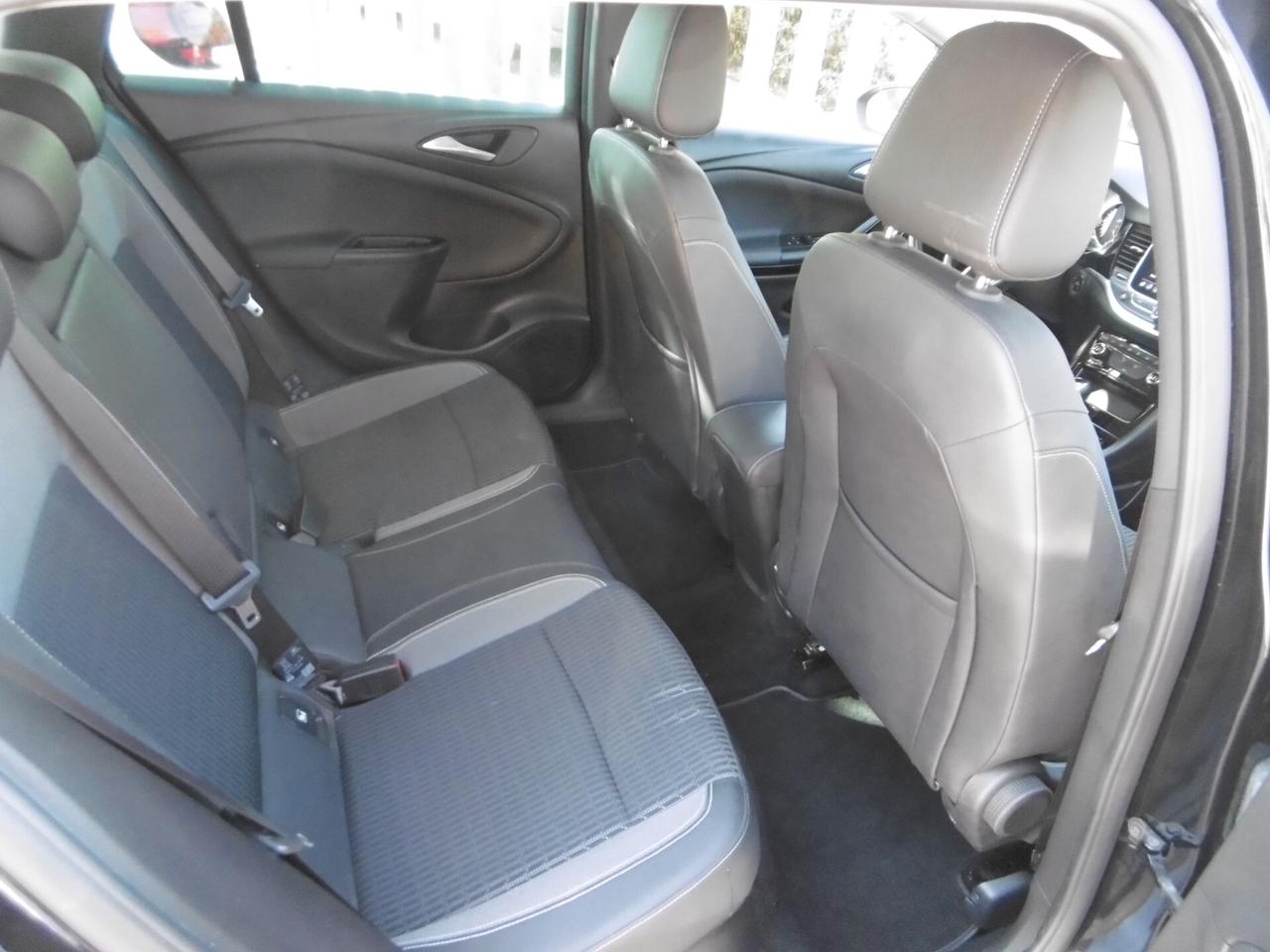 Opel Astra 1.5 CDTI 122 CV Cambio AT9 Sports Tourer Ultimate
