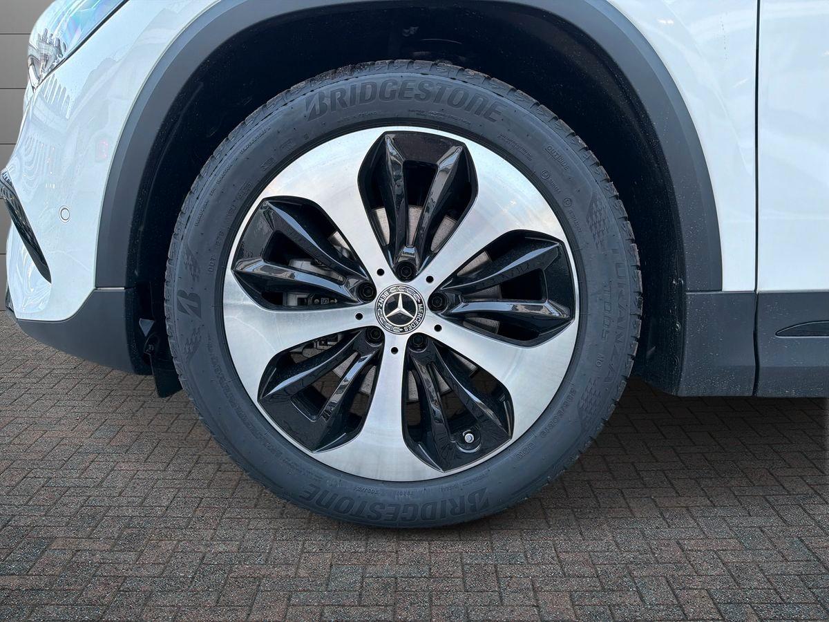 Mercedes-Benz GLA 200 d automatic