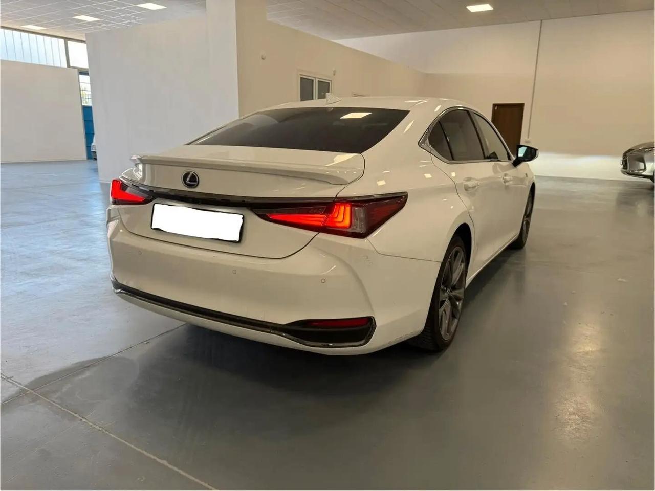 Lexus ES ES Hybrid FSport