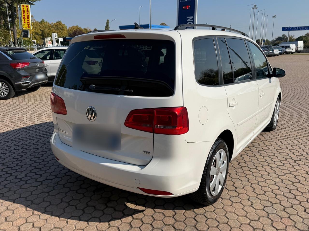 Volkswagen Touran 1.6 TDI Trendline OK NEOPATENTATI
