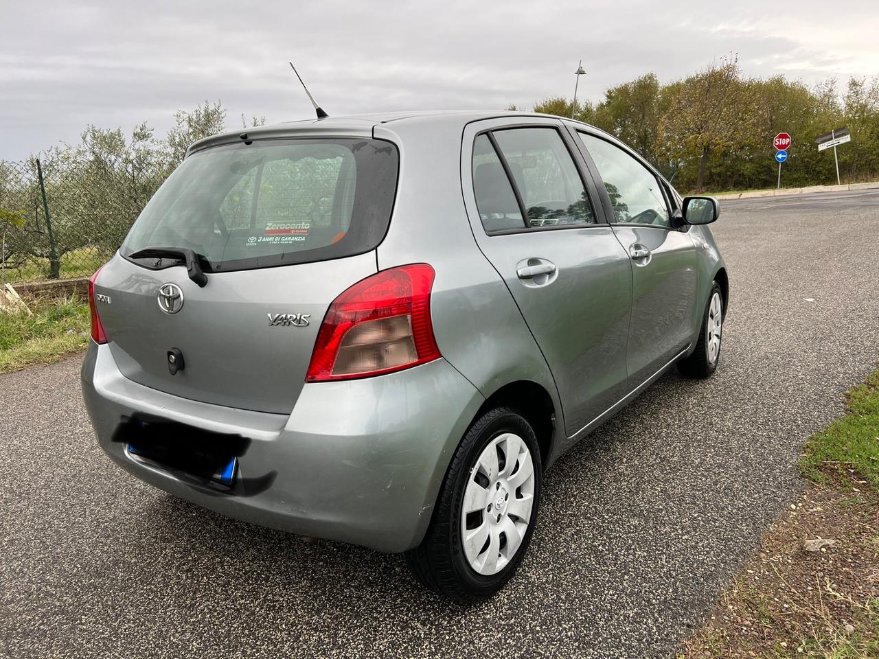 Toyota Yaris 1.3 5 porte