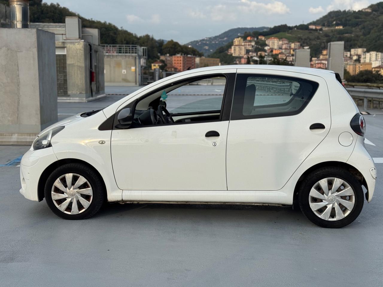 TOYOTA AYGO 1.0 BENZINA 5.P PRONTA CONSEGNA