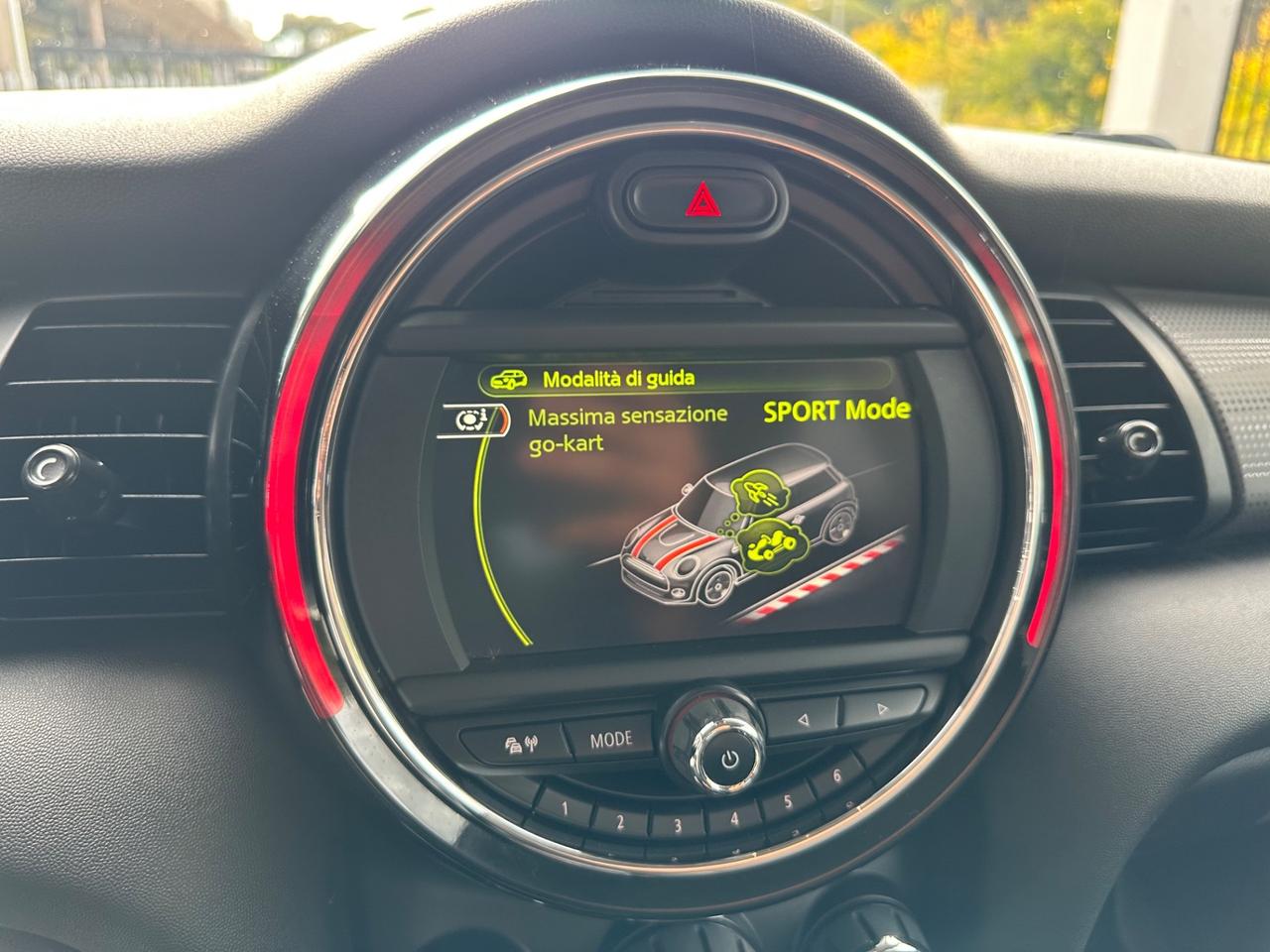 Mini 1.5 Cooper D Business XL