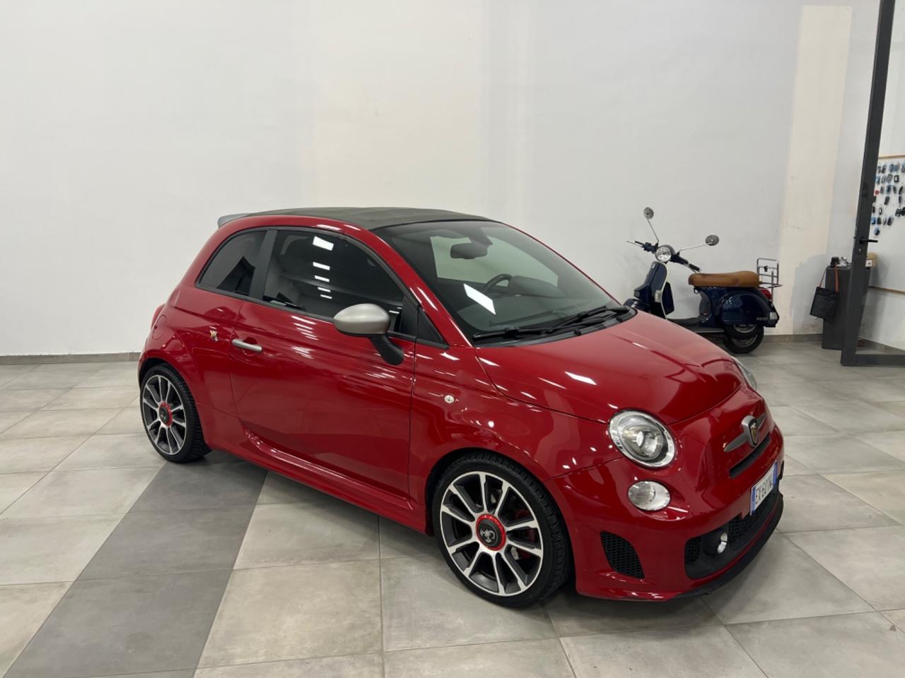 Abarth 500 C 1.4 Turbo T-Jet Custom - anno 2014 - km 120.000