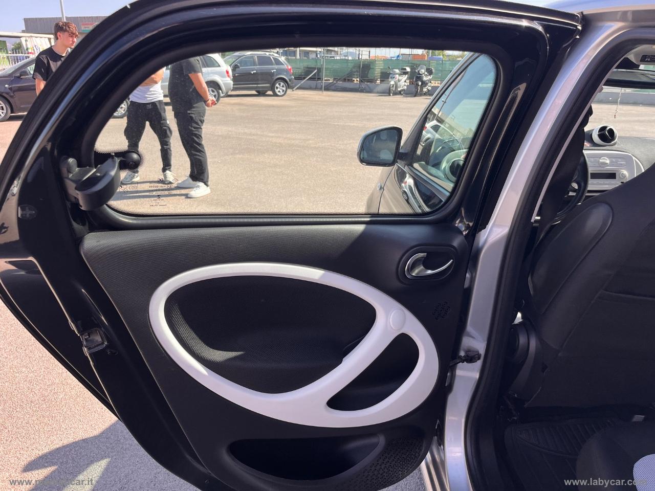 SMART forfour 70 1.0 Passion