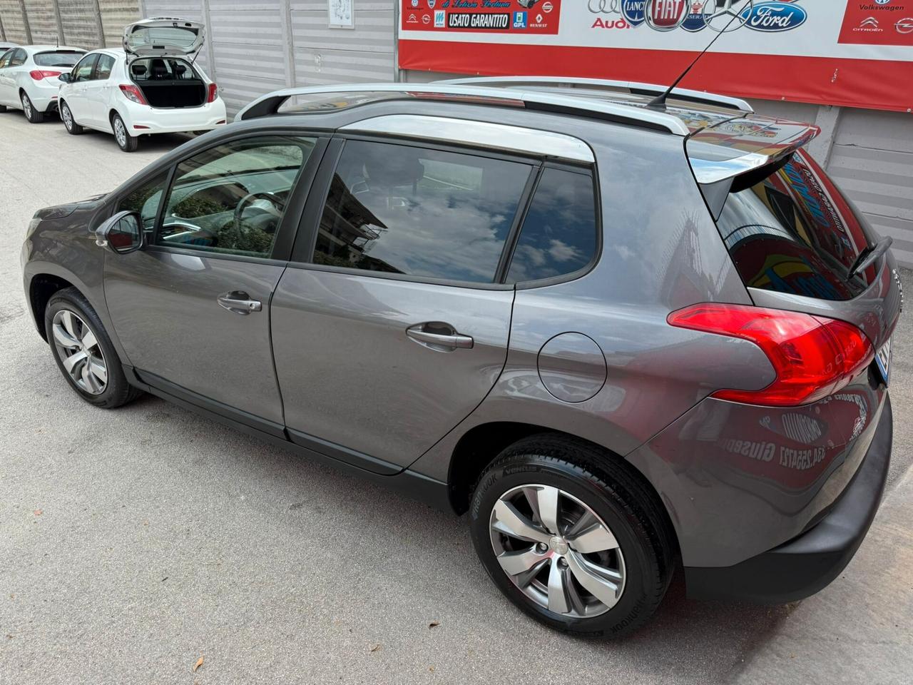 Peugeot 2008 1.6 e-HDi 92cv Urban Cross - 2014