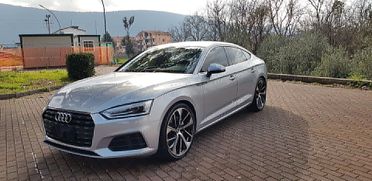 Audi A5 SPB 2.0 TDI 190 CV S tronic cerchi da 20,fari led bixeno,vetri scuri,navi,cruise control,sensori di parcheggio,bellissima