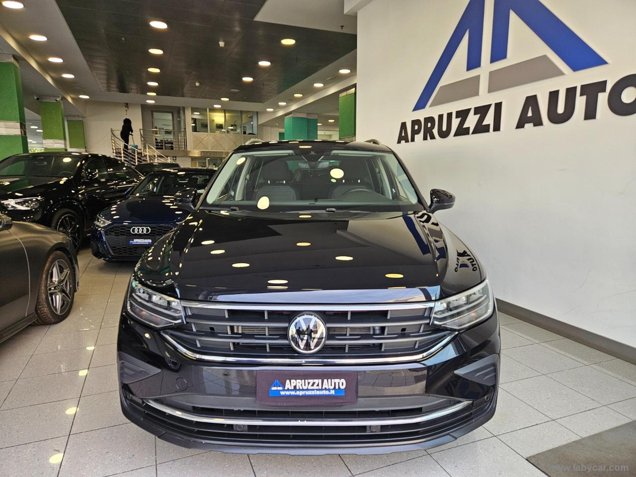 VOLKSWAGEN Tiguan 2.0 TDI 150CV SCR DSG Life