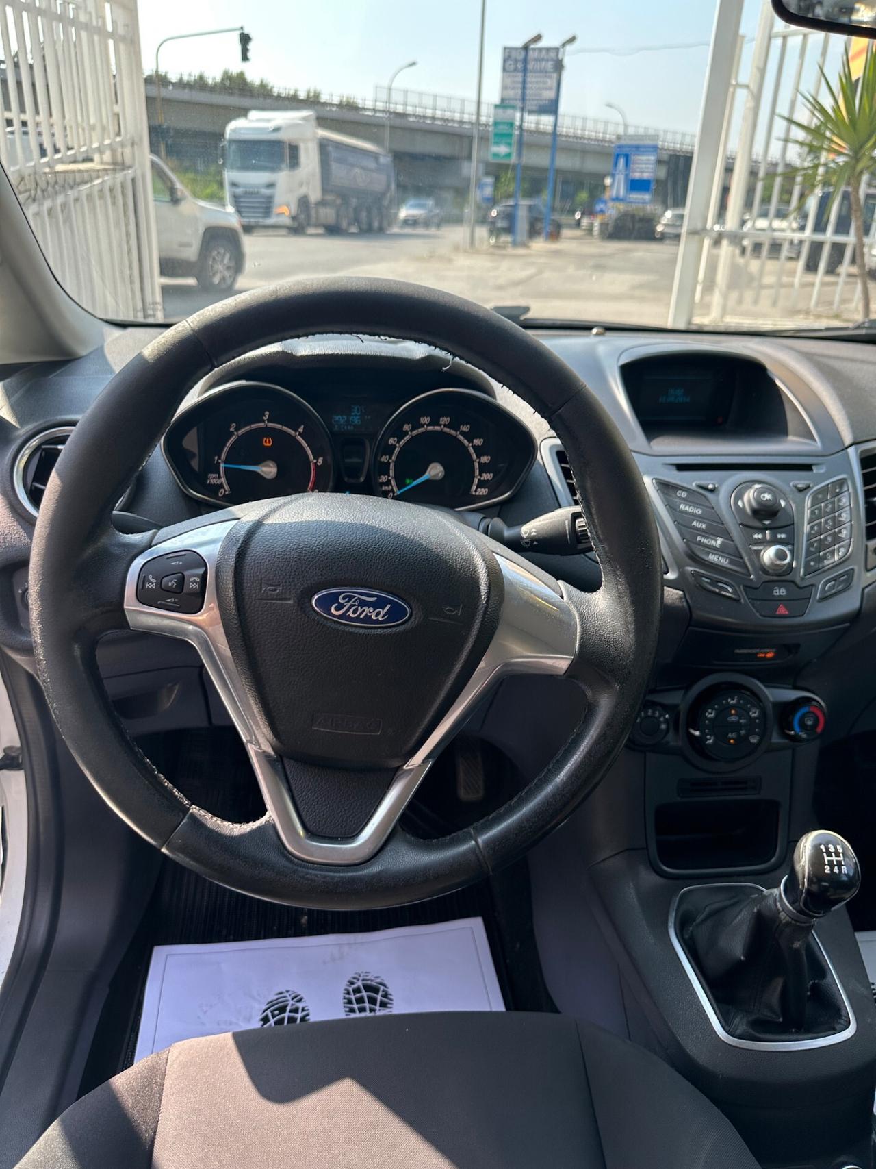 Ford Fiesta 1.5 TDCi 75CV 5 porte