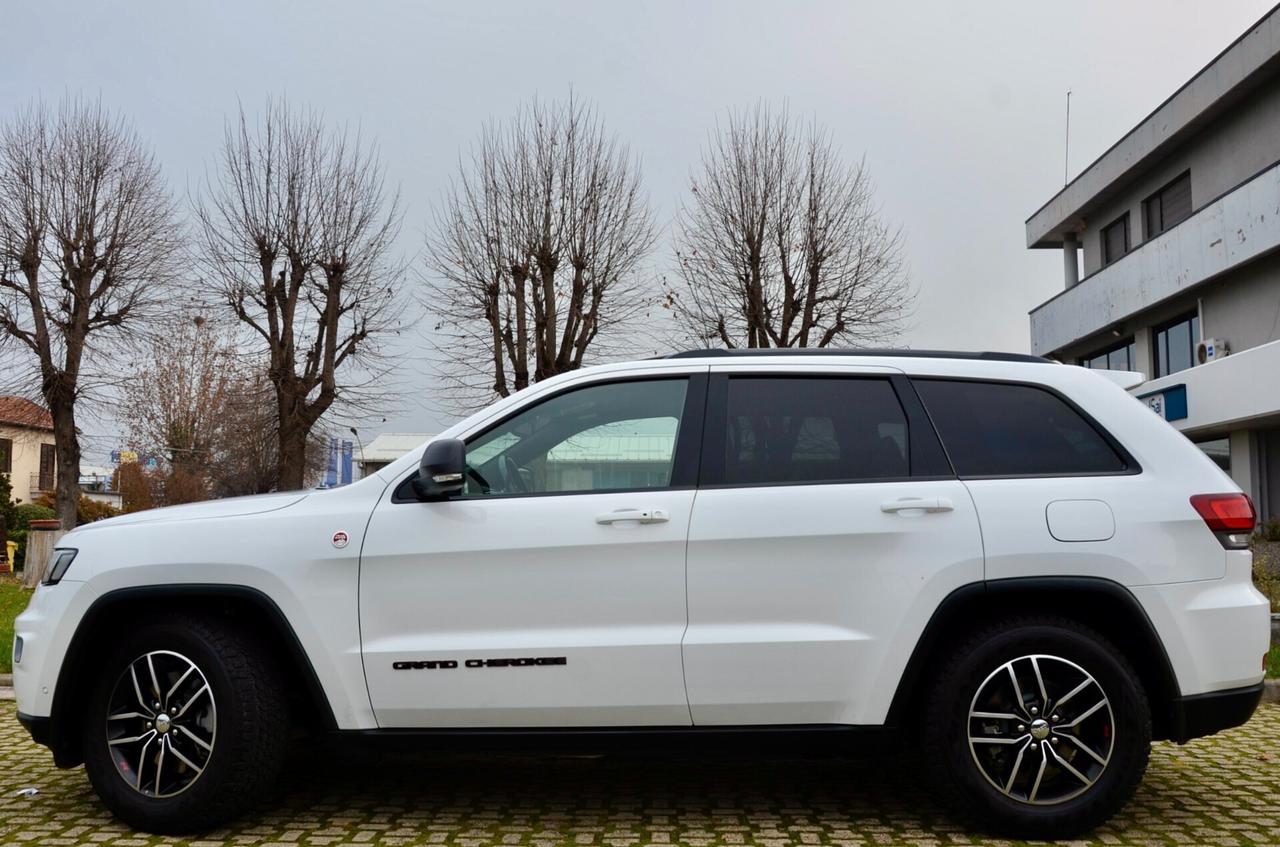 JEEP GRAND CHEROKEE 3.0 V6 TRAILHAWK 250cv, TUTTI SERVICE FCA, UFF ITALIANA, EURO 6B, TETTO, RETROCAMERA, PERMUTE