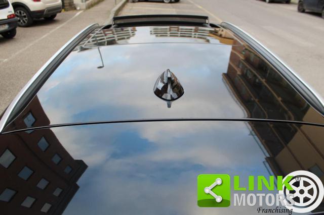 BMW 320 d Touring Msport con tettuccio panoramico