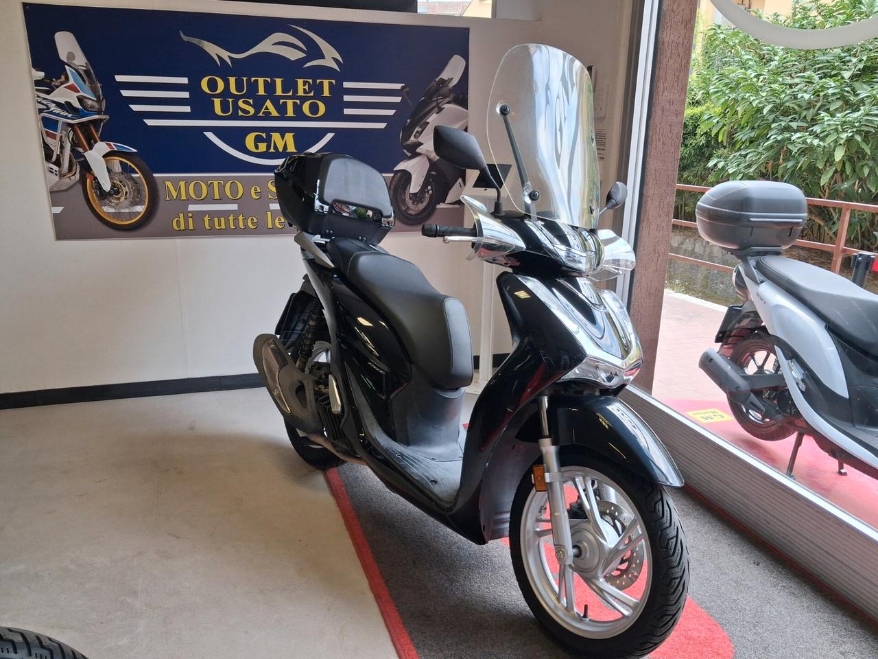 Honda SH 150 ABS + TCS