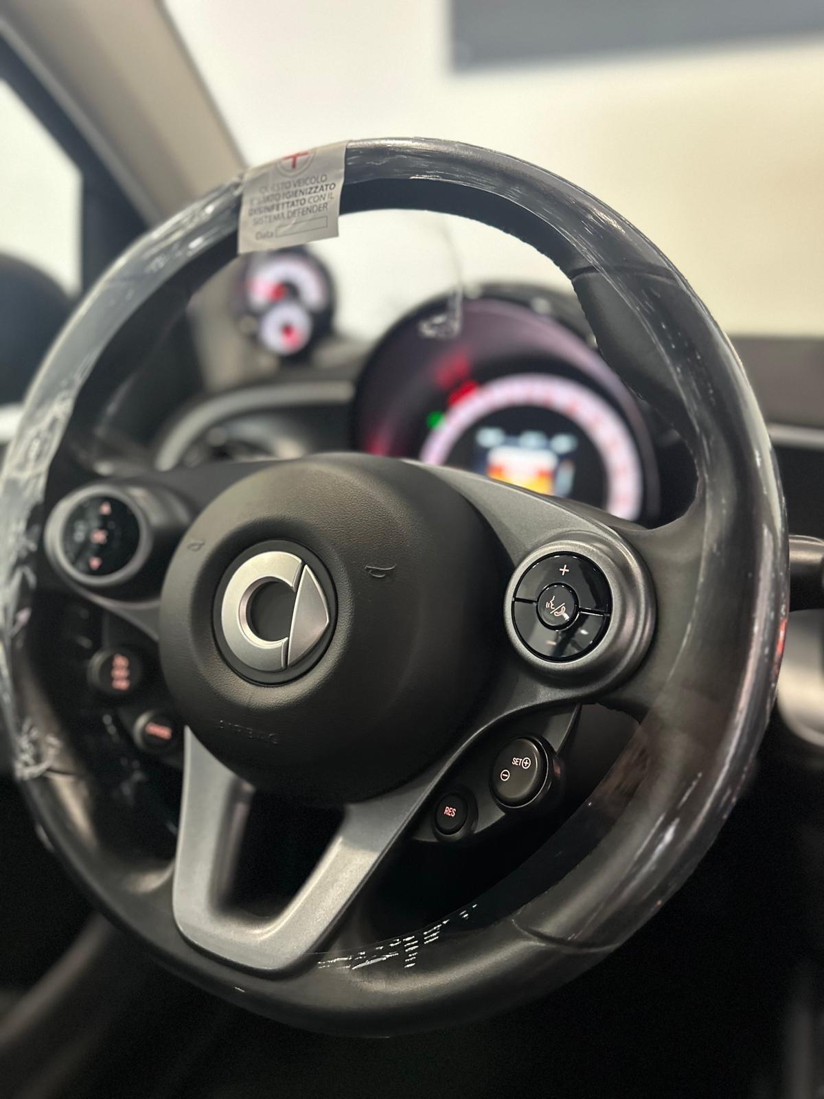 Smart ForTwo TWINAMIC 15.000km