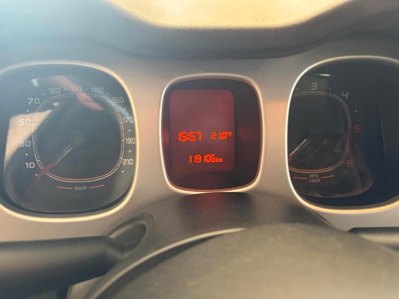 FIAT PANDA CROSS 4X4 ANNO 2018 DS 1.3 ADATTA NEOPATENTATI KM 119 MILA