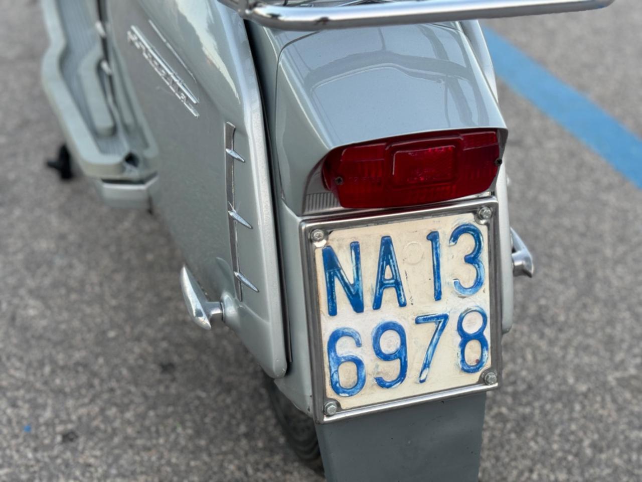 Lambretta Li Innocenti Special Grey 1966 Restaurata
