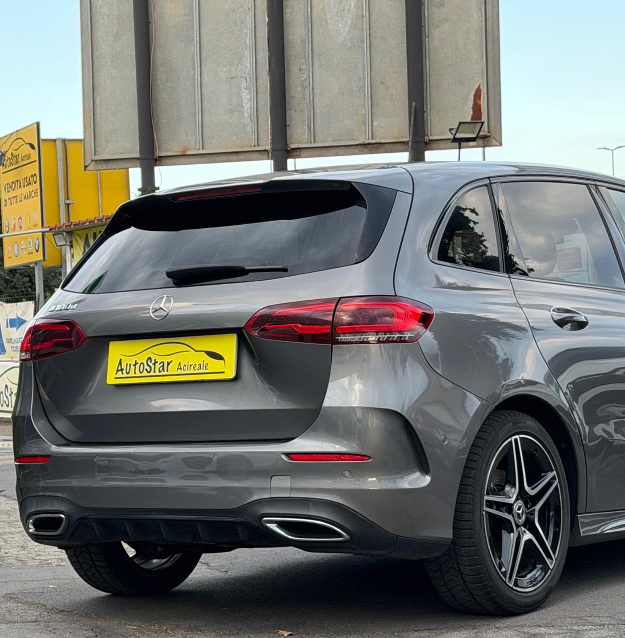 MERCEDES CLASSE B 180D 116CV PREMIUM AMG NIGHT EDITION