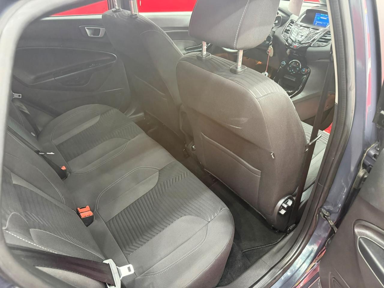 Ford Fiesta 1.5 TDCi 75cv Titanium - 2015