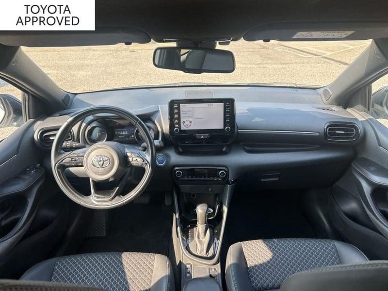 Toyota Yaris 1.5 HYBRID STYLE