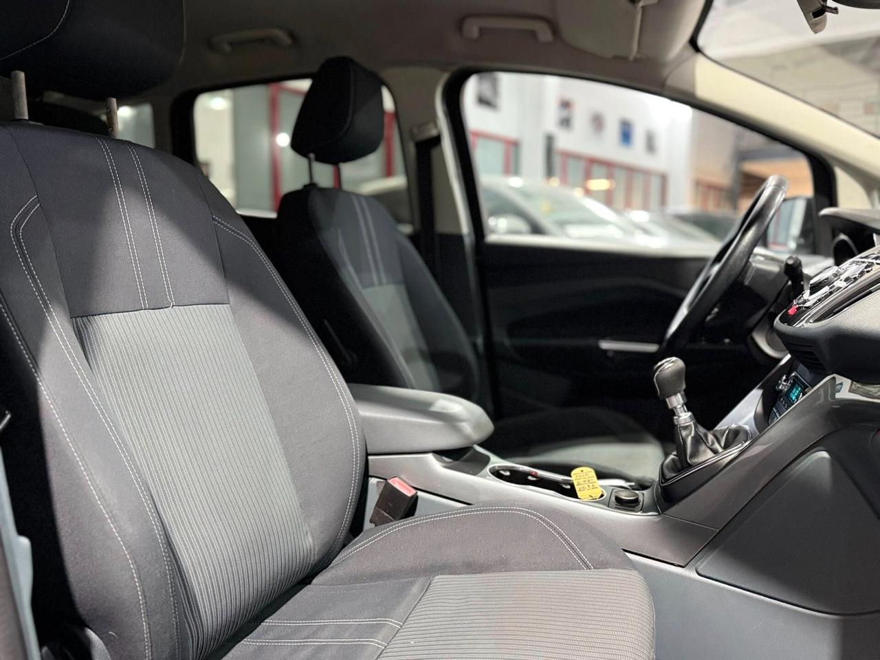 Ford C-max 1.6 Tdci 115cv Titanium 2014