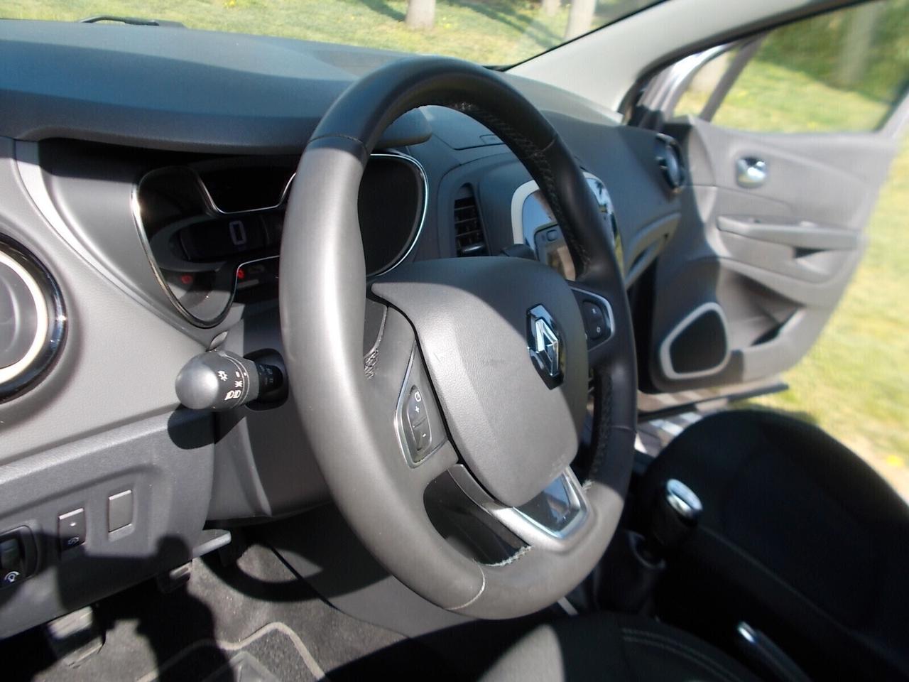 Renault Captur 1.5 dCi 90cv *FULL OPT.* da VETRINA