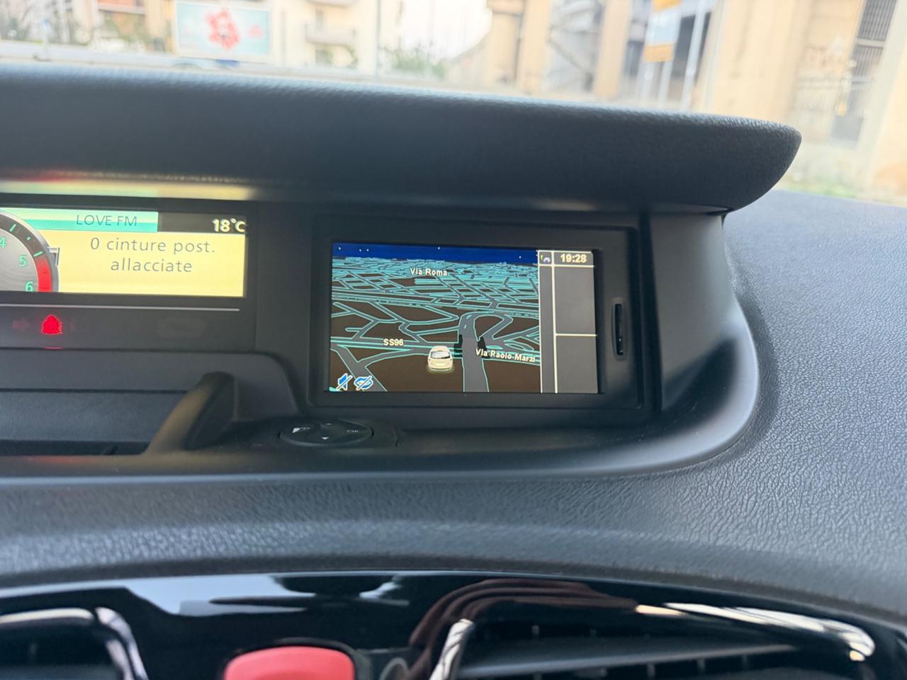 Renault Scenic 1.5 dCi 110 cv 2011 Navig retroc