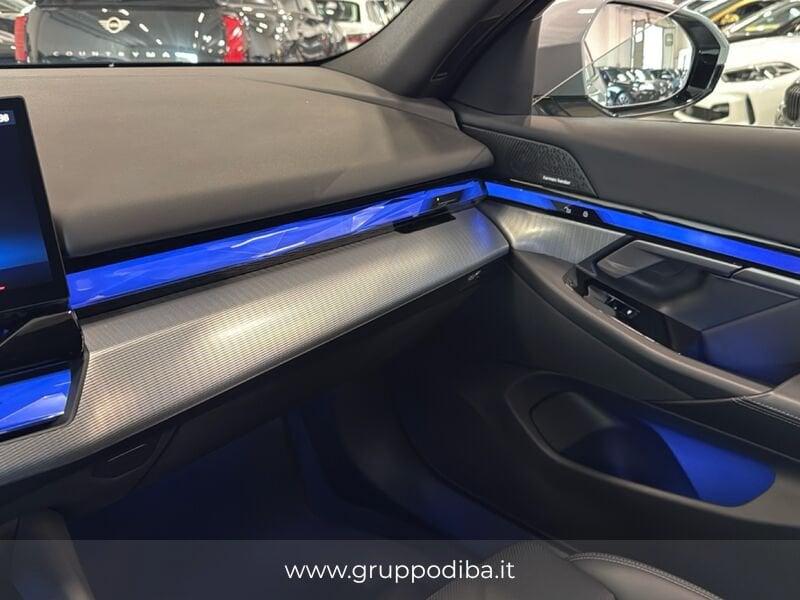 BMW Serie 5 G61 Touring 520d Touring 48V xdrive MSport Pro auto