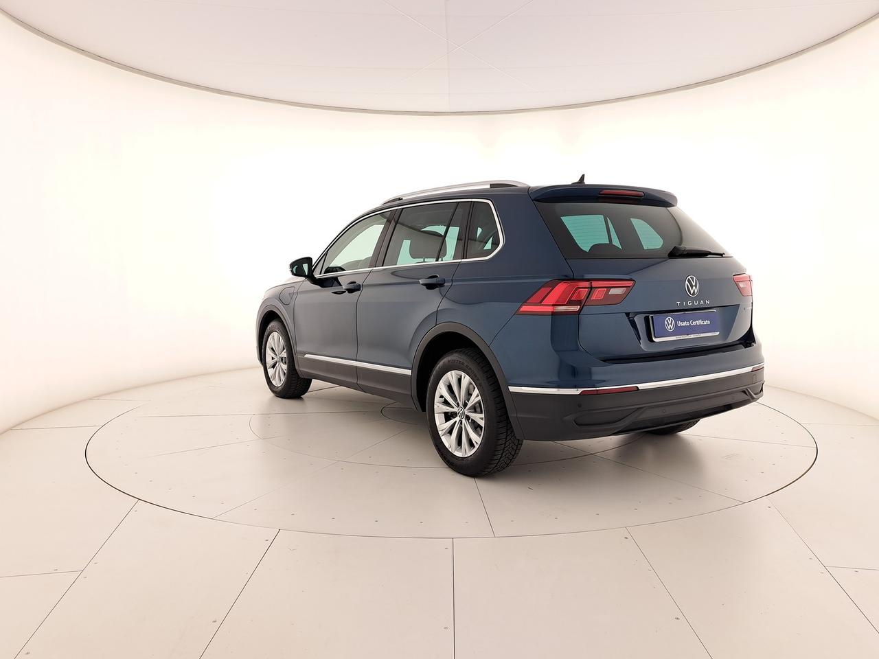 Volkswagen Tiguan 1.4 tsi eh life dsg