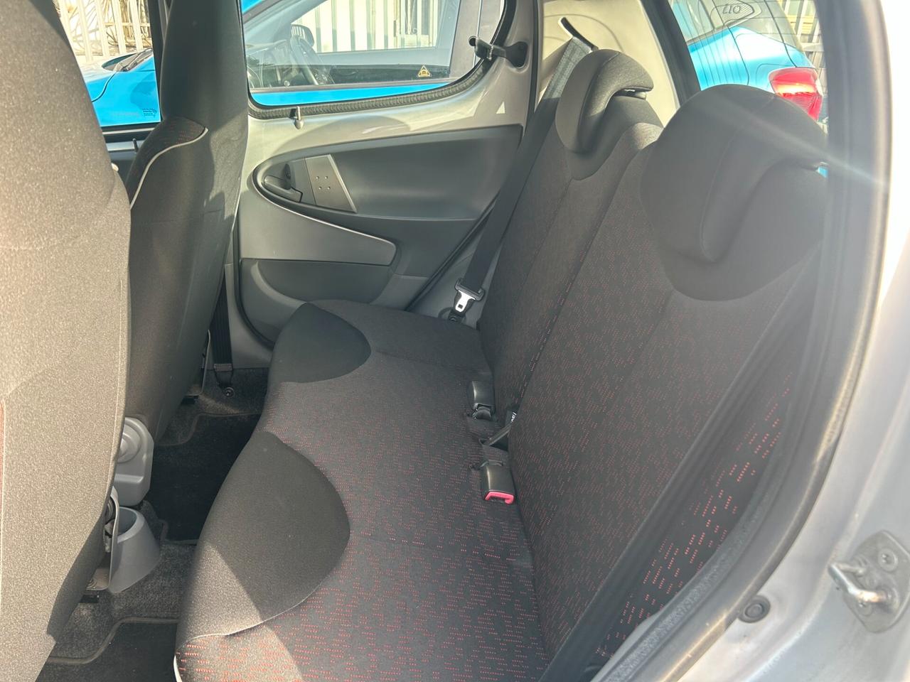 Peugeot 107 1.0 68CV 5p. Allure
