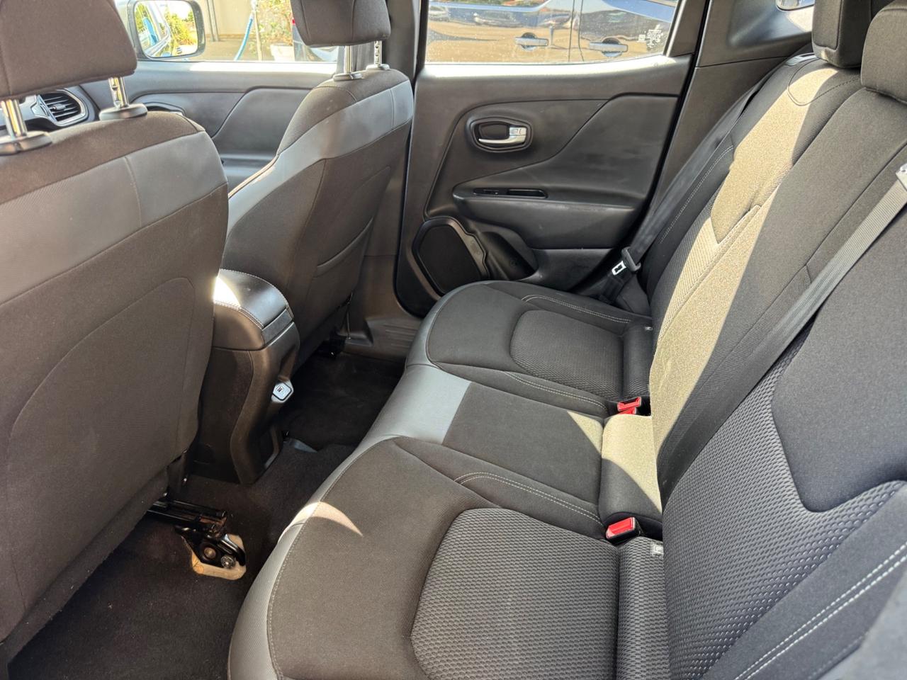 Jeep Renegade 1.6 Mjt 130 CV Longitude