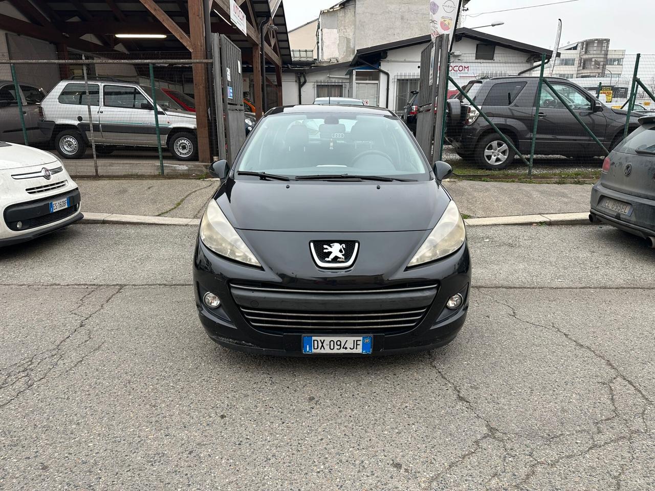 Peugeot 207 1.4 8V 75CV 5p. X Line