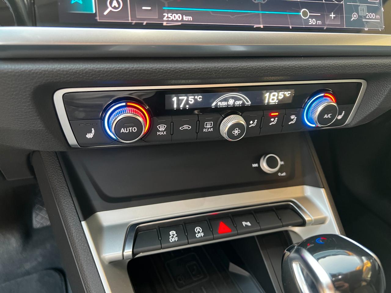 Audi Q3 35 TDI S tronic Advanced-2019- LED- NAVI