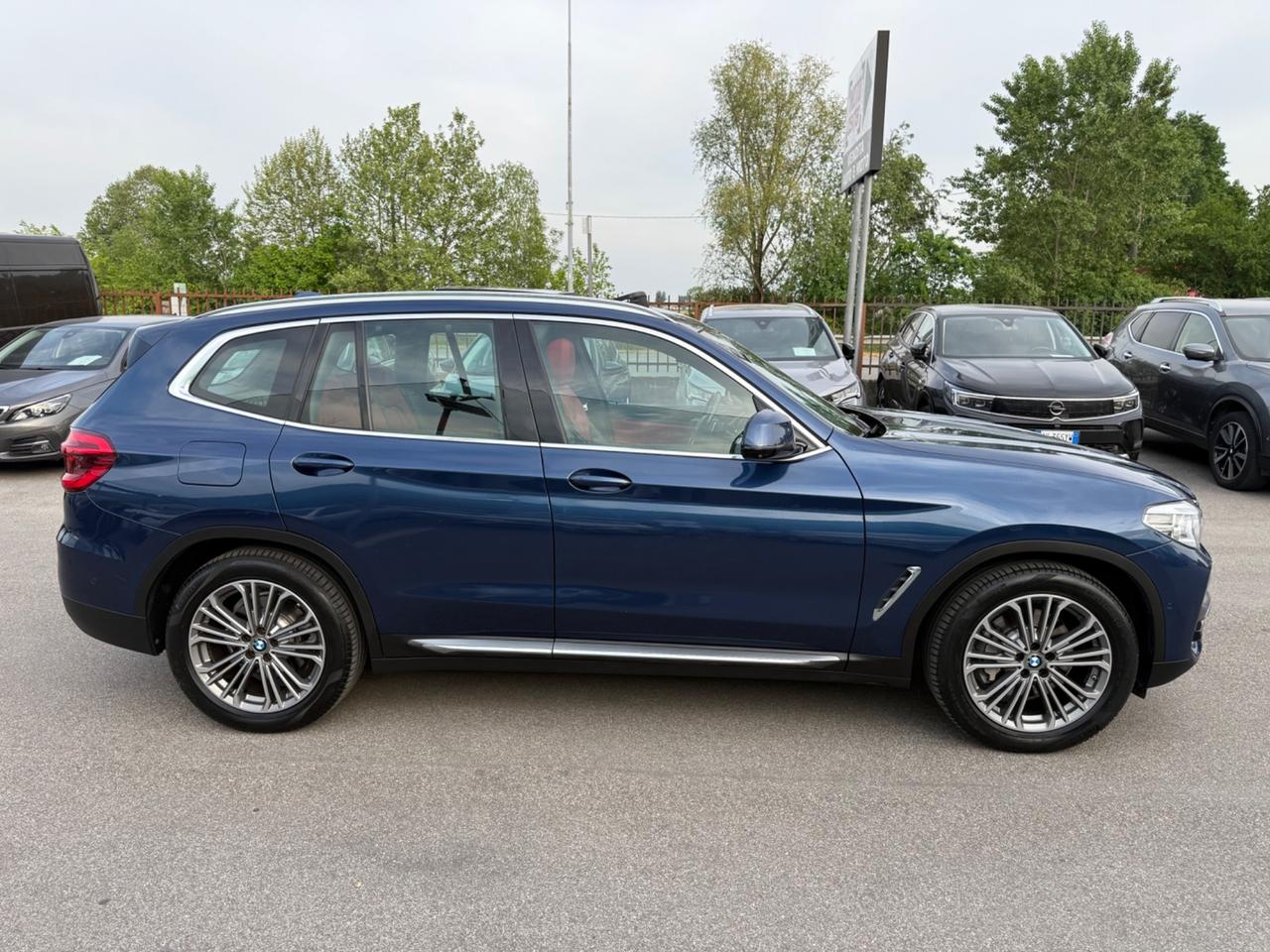 Bmw X3 xDrive30d Luxury Tetto Apribile Pelle Bicolor Telecamere 360 Gradi