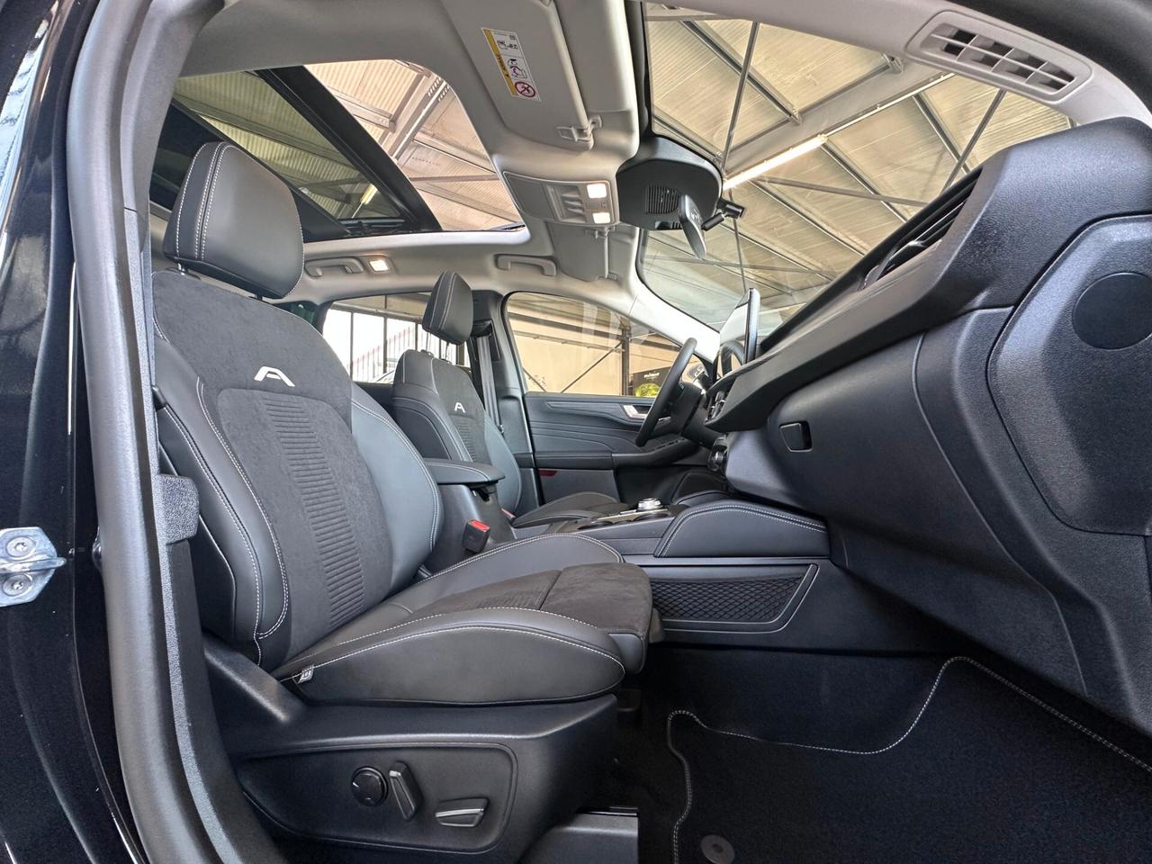 Ford Kuga 2.5 180CV FULL HYBRID 2WD ACTIVE X