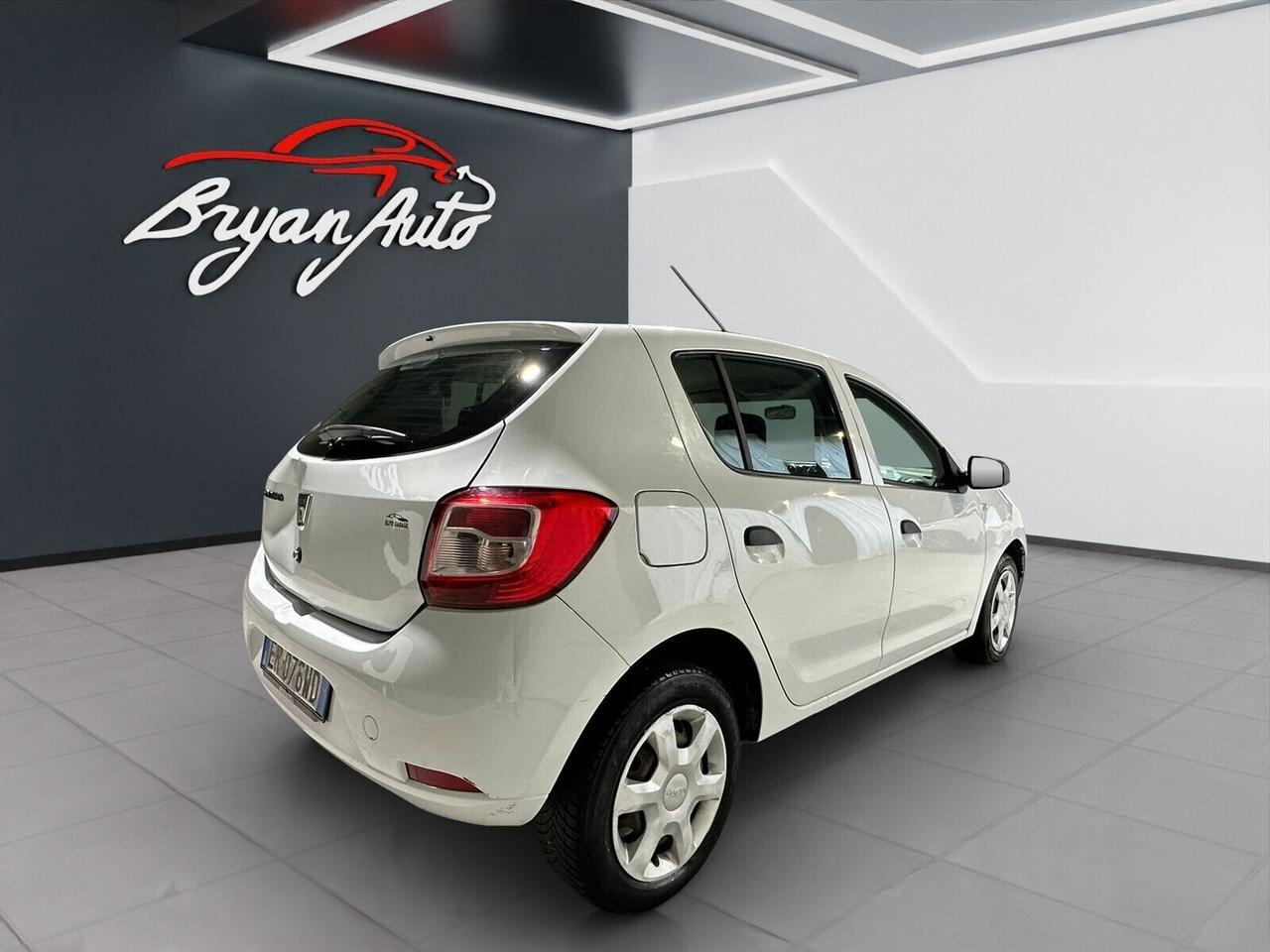 Dacia Sandero 1.2 GPL 75CV LAUREATE