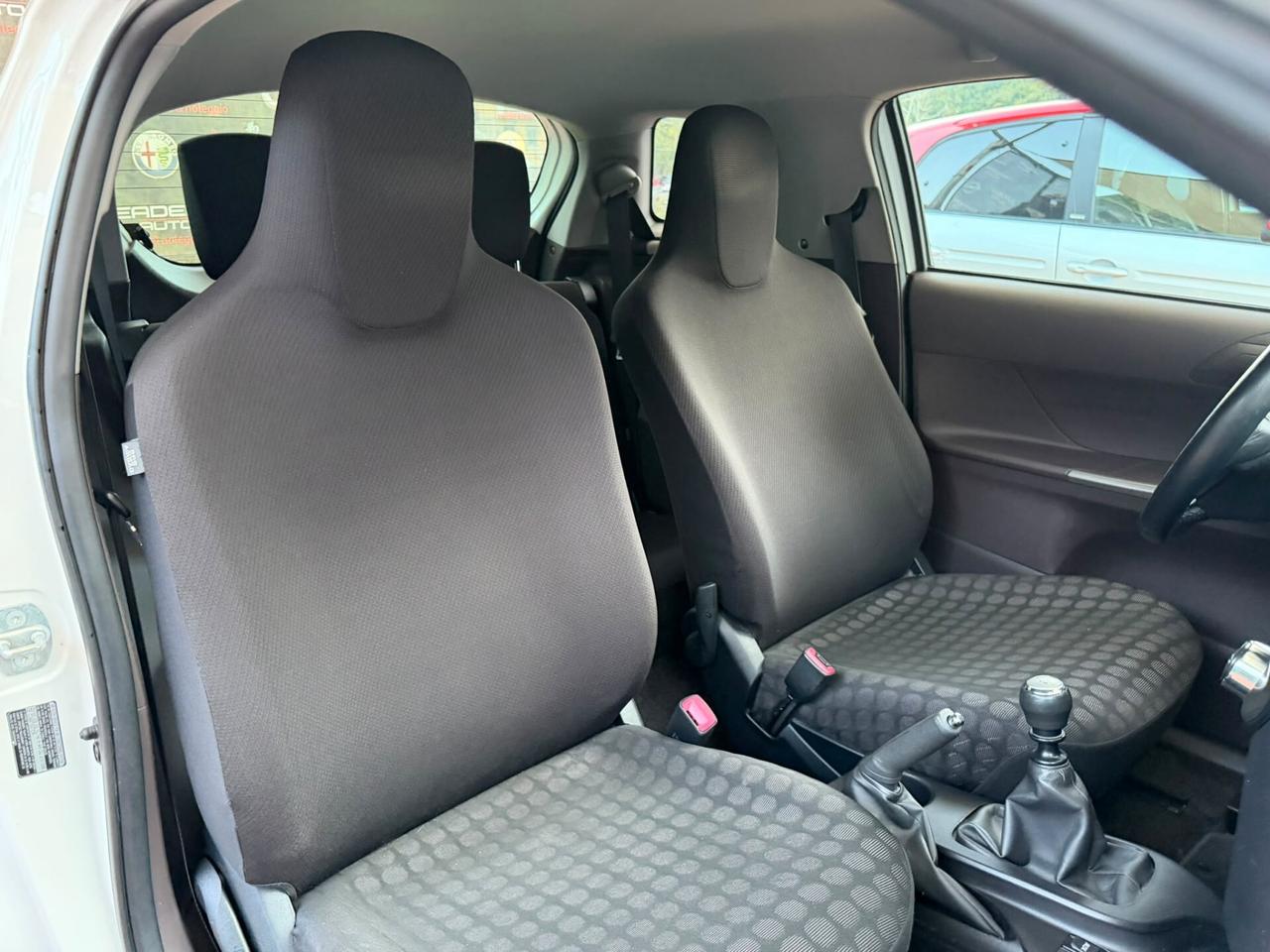 Toyota iQ 1.0 68 Cv Keyless - Cerchi in lega - Comandi