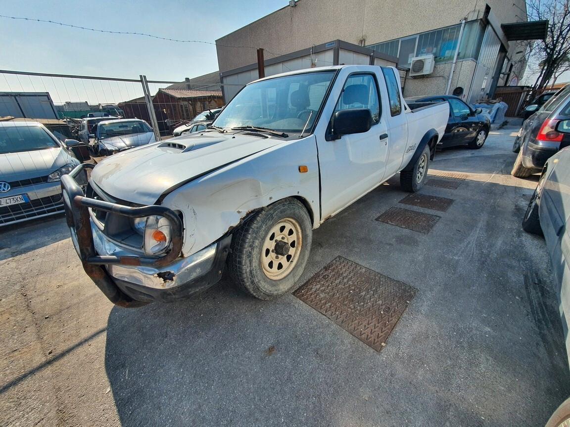 Nissan Navara (D22) 2.5 TD 103CV 4WD Cab. Singola