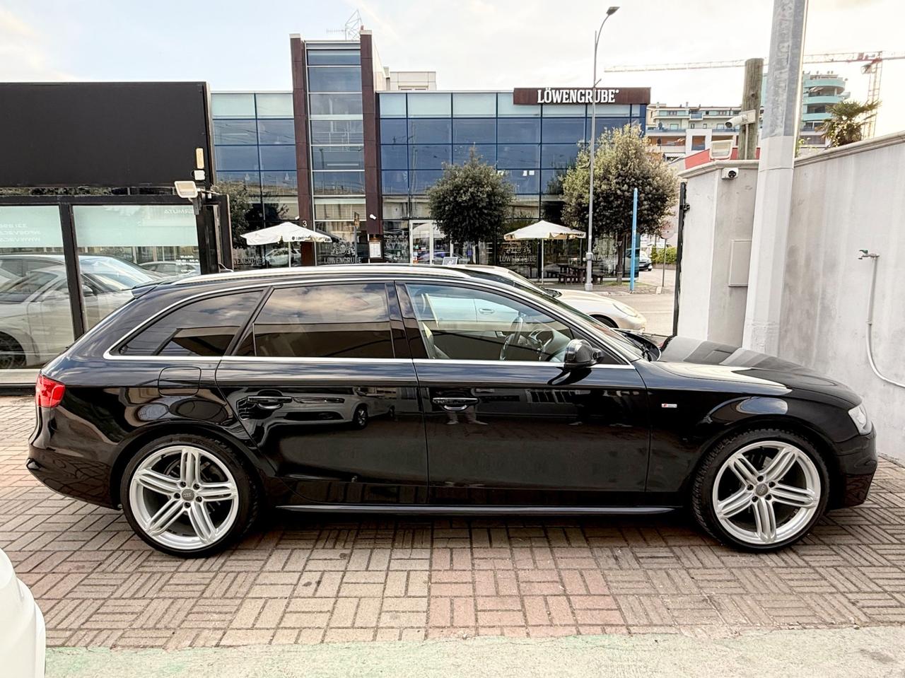 Audi A4 2.0 TDI S-Tronic quattro S-Line - GARANZIA