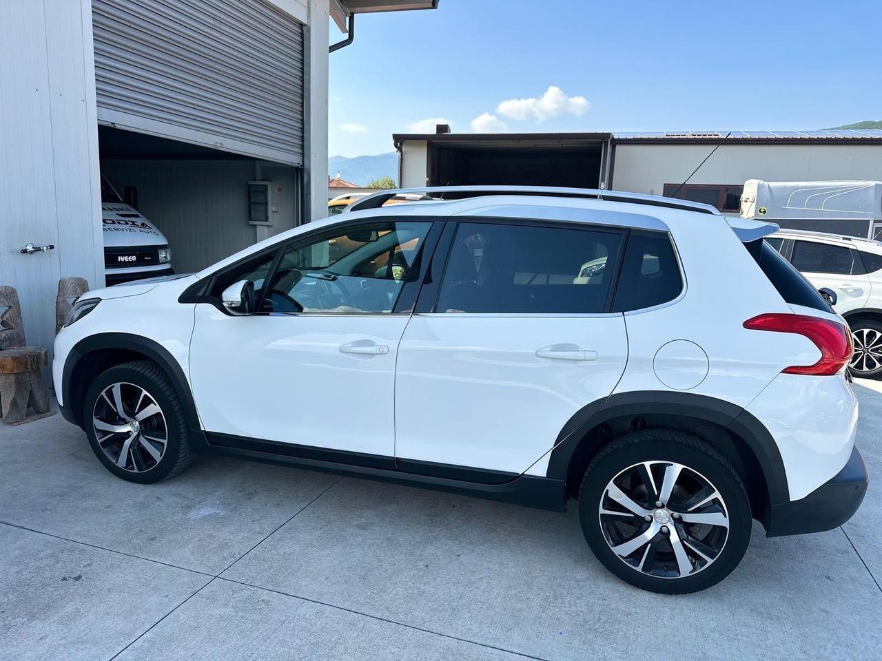 Peugeot 2008 BlueHDi 100 GT Line