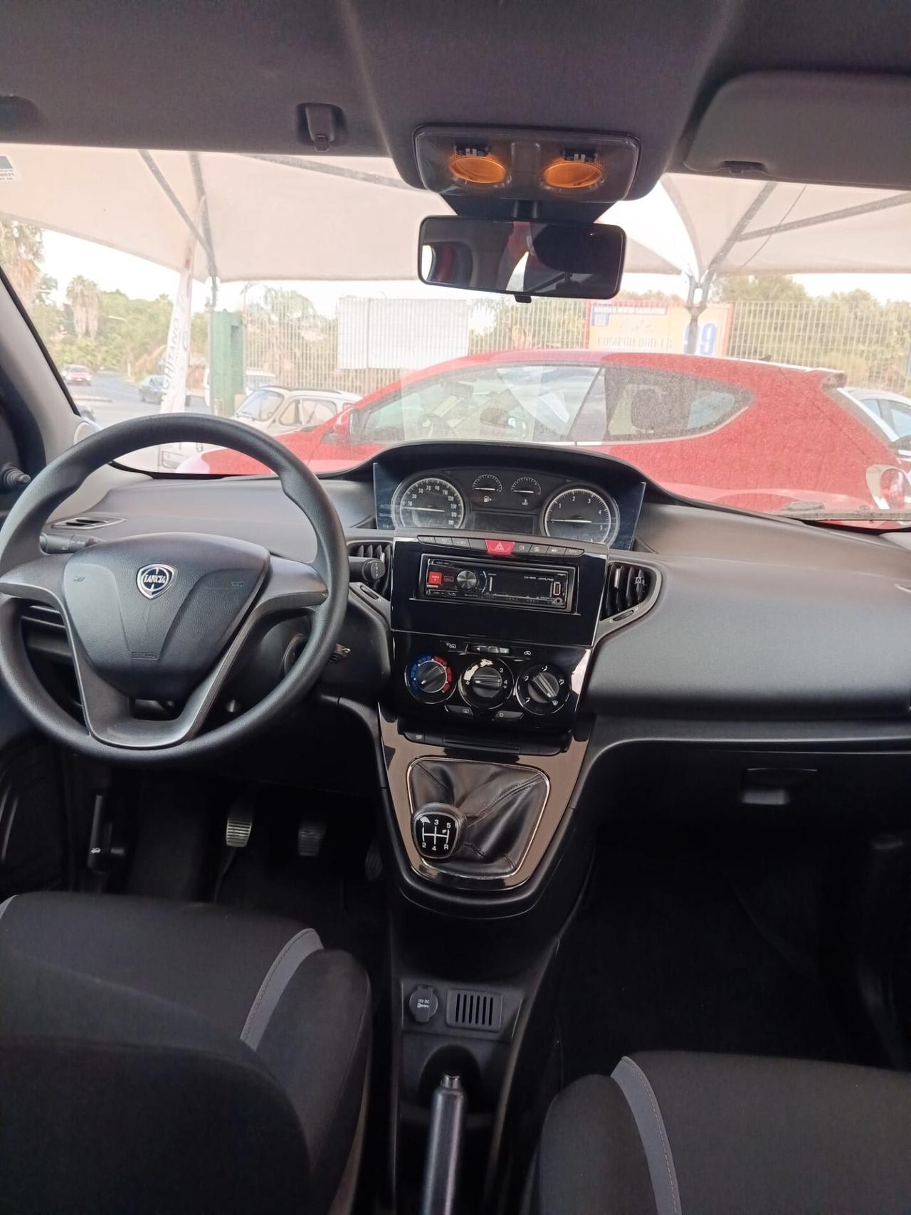 Lancia Ypsilon 1.3 MJT 16V 95 CV 5 porte S&S Platinum