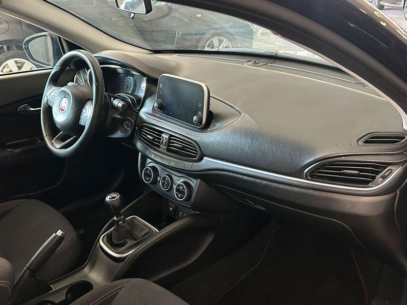 FIAT Tipo 1.6 Mjt 120cv DCT 6M S&S Lounge